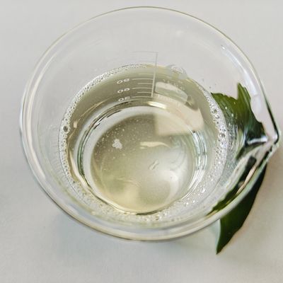 ポリグリセリル-3 ダイアソステアレート CAS 63705-03-3 乳化剤は良好な互換性がある