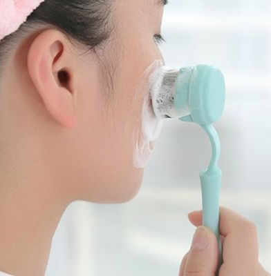 ポリクワターニウム-10 水溶性カチオンコンディショナー 肌や髪のケアのための潤滑性のある黄色の粉末
