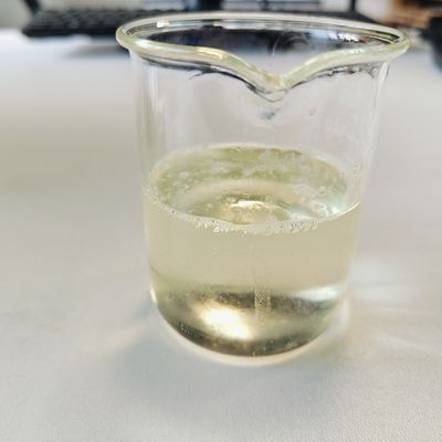 天然デシルグルコシド ノニオン性表面活性剤 黄色い 柔らかい泡のための他の成分と良好な互換性