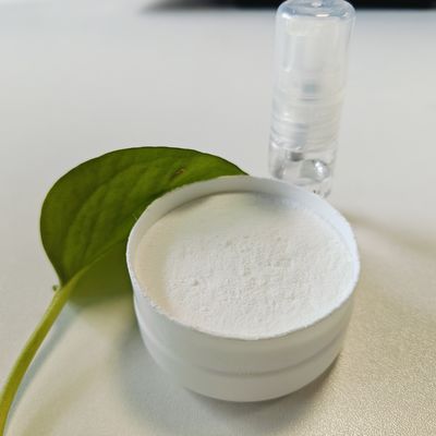 アモニウムアクリロイドジメチルタウレート/VPコポリマー ホワイトパウダー 化粧品の製剤のためのリオロギー修正剤 使いやすい