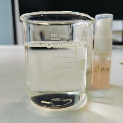 CAS 63089-86-1 Sorbeth-30 Tetraoleate 洗浄油に適性のある柔らかい化粧除去エミュルファイヤー