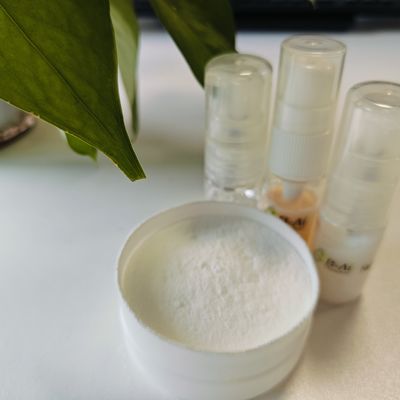 ナトリウムココイルイセチオネートCAS 61789-32-0 アニオン表面活性剤粉末は,熱水または冷水で優れた安定性を持っています