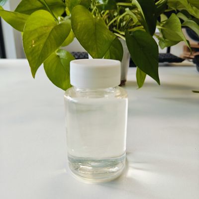 オクトクリレンCAS 6197-30-4 油溶性UVB吸収剤は,日焼け止め製品に優れた防水性を持っています