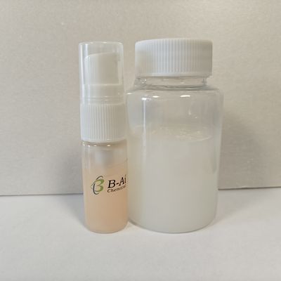 ポリクワターニウム-37 &amp; 鉱物油 &amp; C11-15 パレット-7 CAS 26161-33-1 &amp; 8042-47-5 &amp; 68131-40-8 冷却プロセスエミュルファイヤー