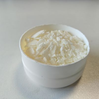 PEG-20 メチルグルコースセスキステアレート CAS 72175-39-4 皮膚ケア 肉体のローションのための原材料のサプライヤー