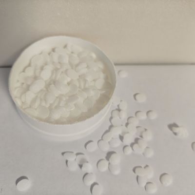 ベヘントリモニウム塩化物 78-83% 活性カチオン表面活性剤 化粧食品用