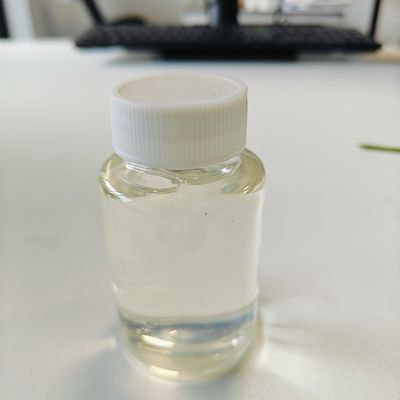 CAS 25086-89-9 VP/VA コポリマー 色のない膜形成剤 ヘアケア用製品